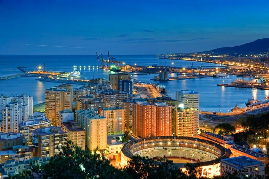 Apartamento El Anden De La Estacion Málaga Dış mekan fotoğraf
